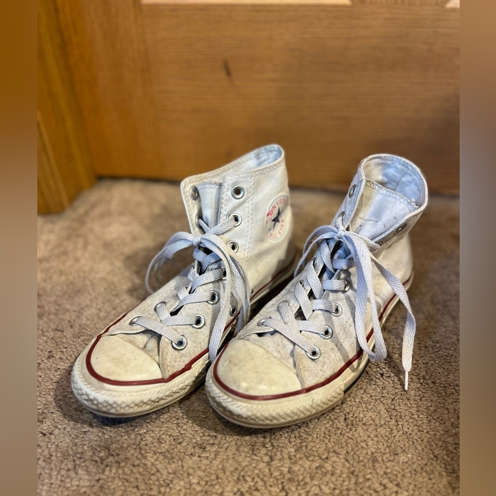 Women’s Converse White High-Top Sneakers- Size 7